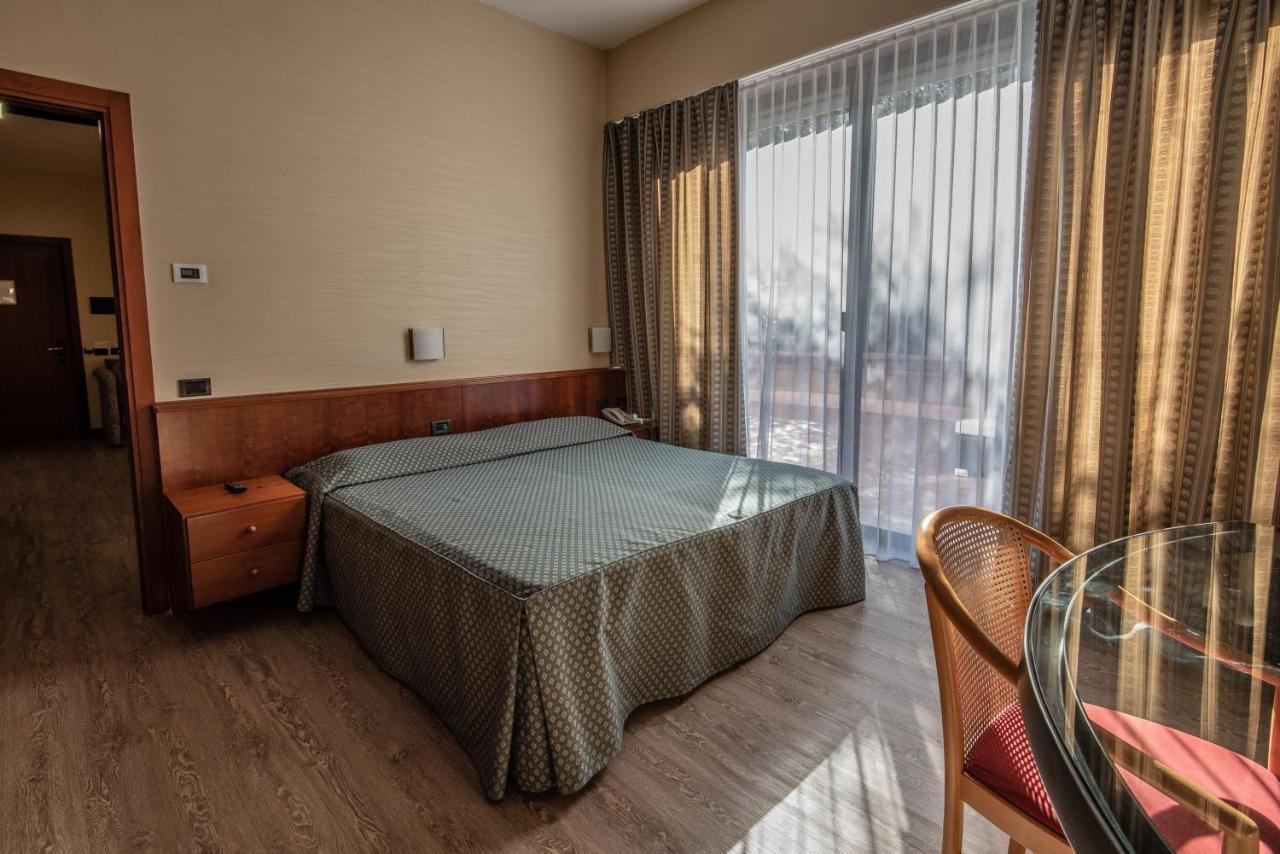 Hotel Petra Roma Eksteriør bilde